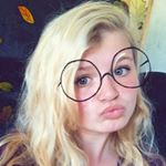 Profile Picture of hEaThEr WeLcH (@flamingle_flamingo) on Instagram