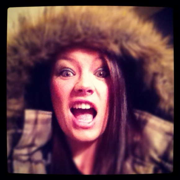 Profile Picture of Heidi Possin (@hepossin34) on Poshmark