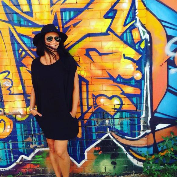 Profile Picture of Antonetta Lio (@antonettalio) on Poshmark