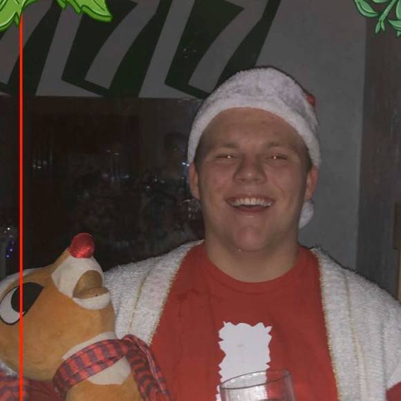 Nathan Pitts - Poshmark Profile Picture of Nathan Pitts (@bignateou72) on Poshmark