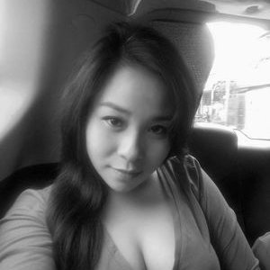 Profile Picture of Jenny Ton (@JennyThaoTon) on Twitter