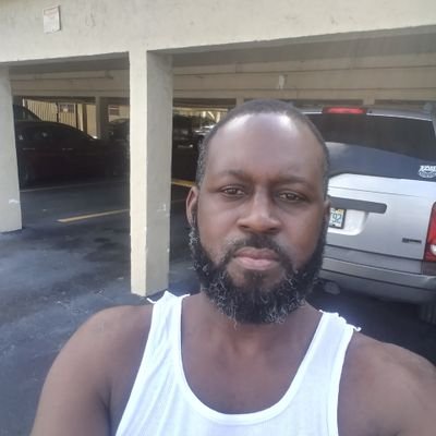 Profile Picture of Leon Mcfadden (@LeonMcfadden15) on Twitter