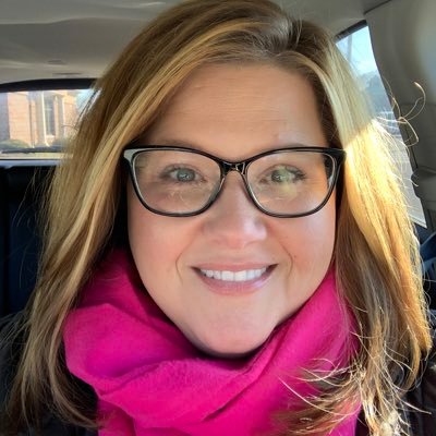 Profile Picture of Erika Lancaster (@ErikaNewsGal) on Twitter