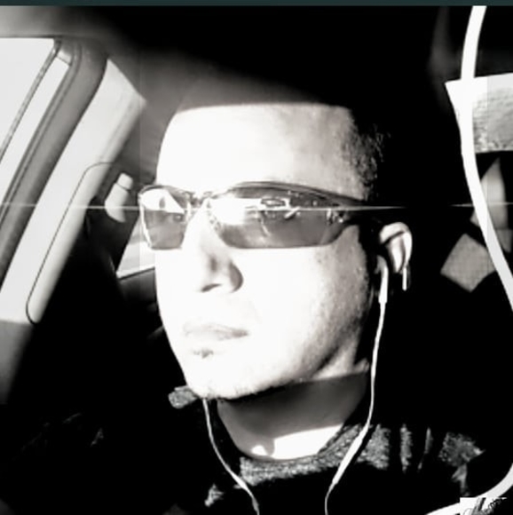 Mauro Espinoza hernandez - Poshmark Profile Picture of Mauro Espinoza hernandez (@mauro_e) on Poshmark