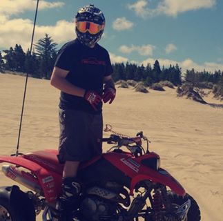 Alex Schermerhorn - Facebook Profile Picture of Alex Schermerhorn (@alex.schermerhorn.3) on Facebook