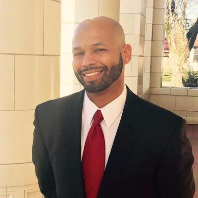 Profile Picture of Walter Howard Zinn (@TheWalterZinn) on Twitter