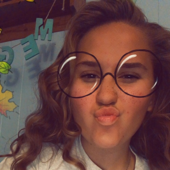 Profile Picture of Megan Keckler (@mkeck20) on Poshmark