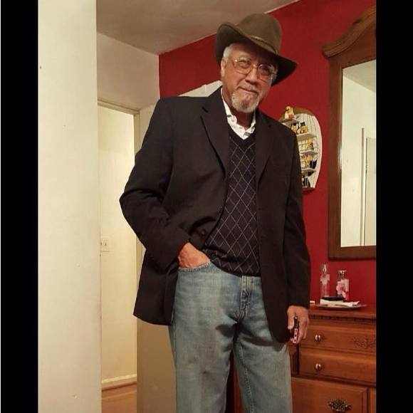 Profile Picture of Johnny Chapman (@johnnychapman61) on Poshmark