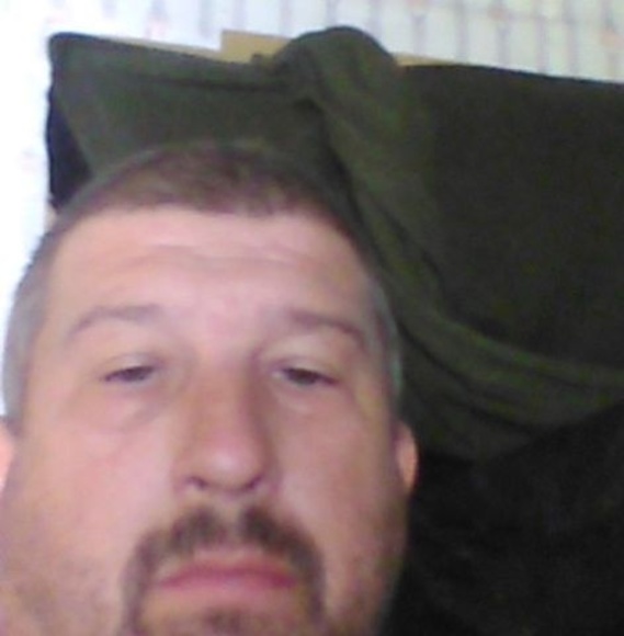 Profile Picture of Shannon Downs (@shannondowns389) on Poshmark