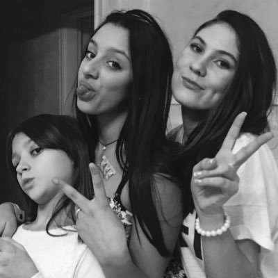 Profile Picture of Jasmine Louis (@jasmnemuak) on Twitter