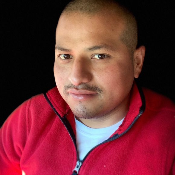 Profile Picture of Luis Puga (@luis_puga) on Poshmark