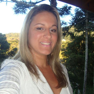 Profile Picture of Ana Paula T. Pfau (@anapaulapfau) on Twitter