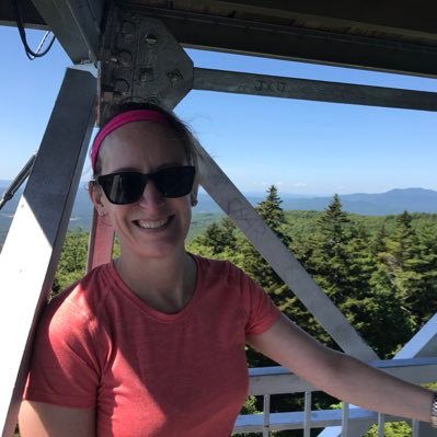 Profile Picture of Carrie McCarthy (@cmmccarthy3) on Twitter