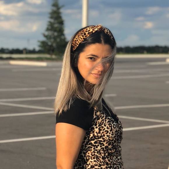 Profile Picture of Glauciane Mendes (@glauzinhamendes) on Poshmark