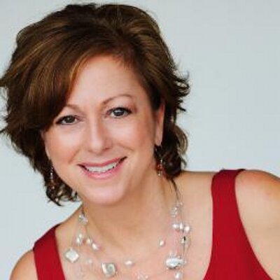 Profile Picture of Lori Siragusa (@lorisiragusa) on Twitter