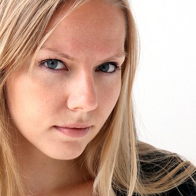 Profile Picture of Michelle Coffey (@shellschaft) on Twitter