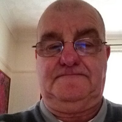 Profile Picture of Les Mitchell (@LesMitch65) on Twitter