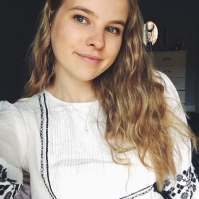 Profile Picture of Ellie Richardson (@ellierichar) on Twitter