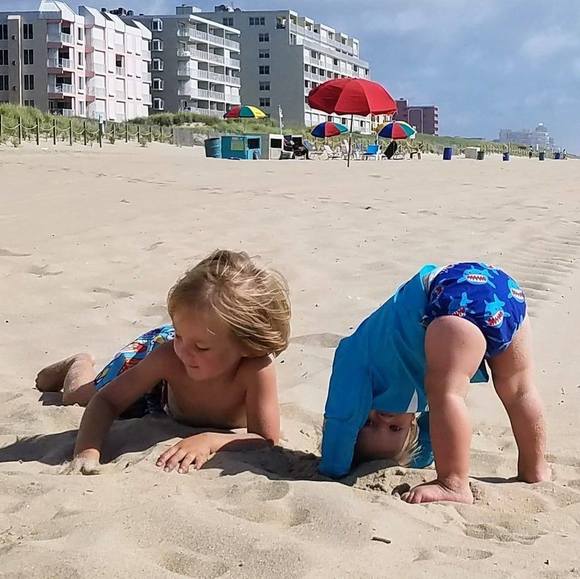 Profile Picture of Sherri Swezey (@srswezey) on Poshmark