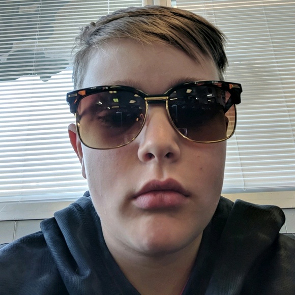 Profile Picture of Bryant Jones (@skaterboy0317) on Poshmark