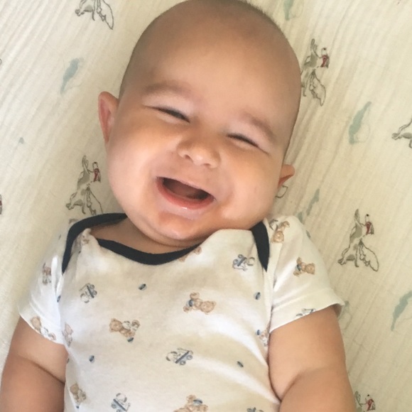 Profile Picture of Lori Mcconnell (@lorim367) on Poshmark