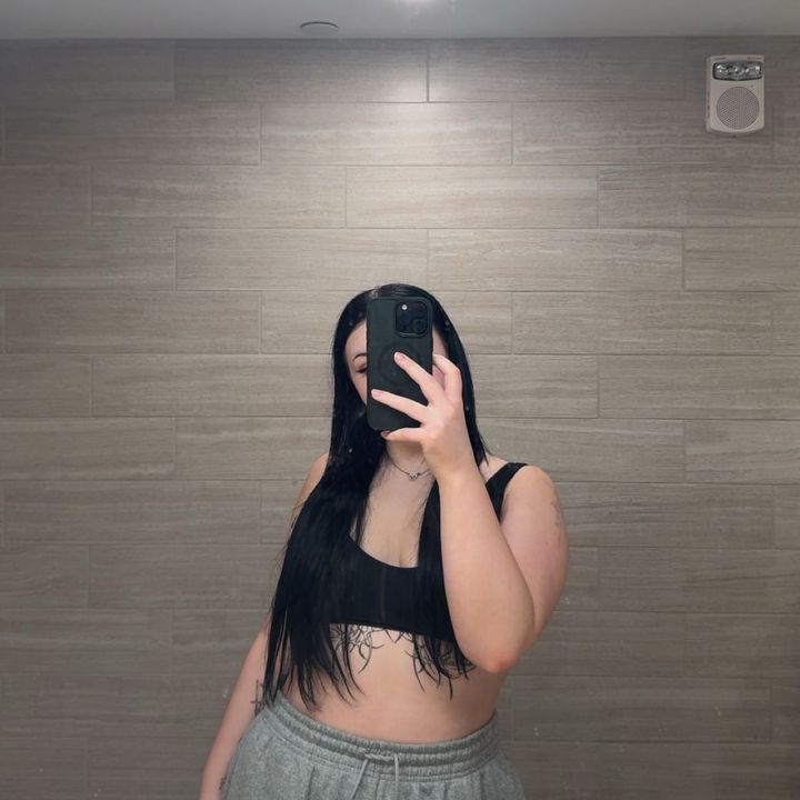 Profile Picture of 🤍 autumn 🤍 (@autumnfrears) on Tiktok