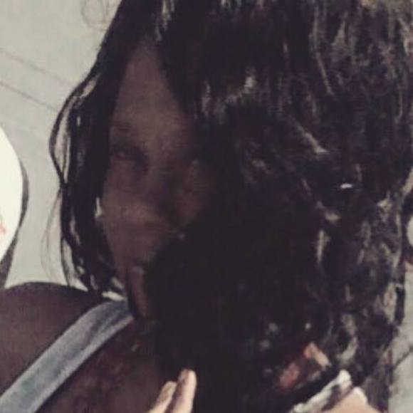 Profile Picture of Joya Marisa (@joyjoysix) on Poshmark