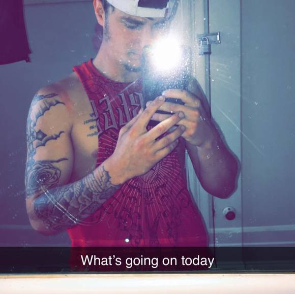 Profile Picture of Bailey Shockley (@daniel_shockley) on Poshmark