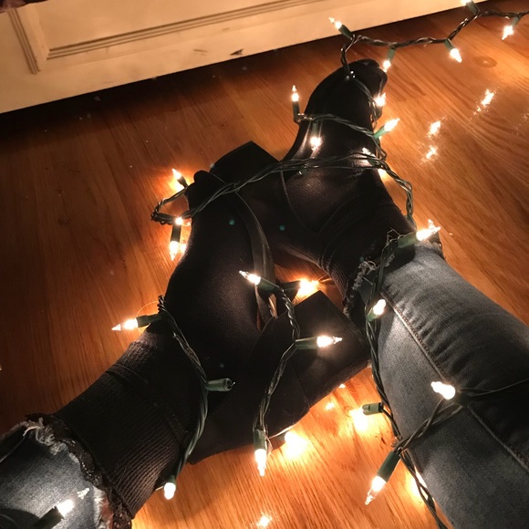 Profile Picture of Olivia Mcgrath (@oliviarules003) on Poshmark