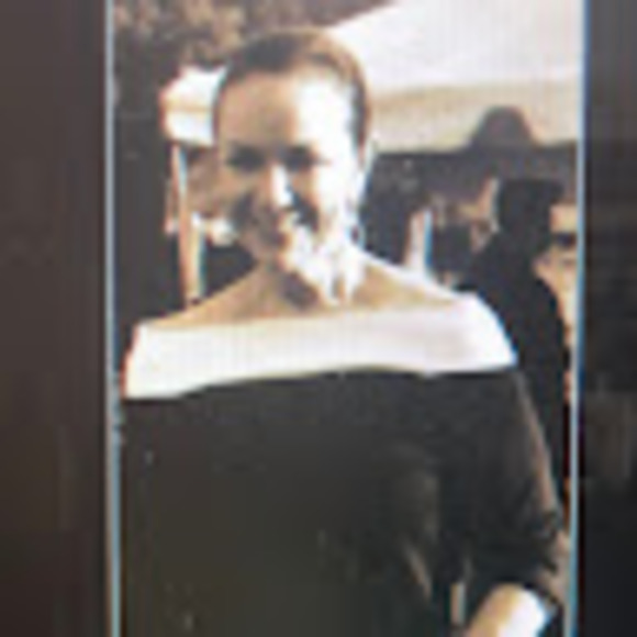 Profile Picture of Alida K newlin (@akn2n2) on Poshmark