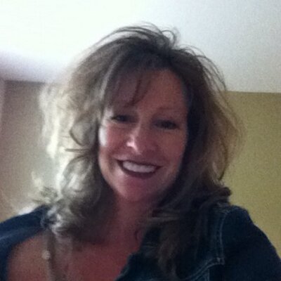 Profile Picture of Lisa Deck Fakkema (@lld1967) on Twitter