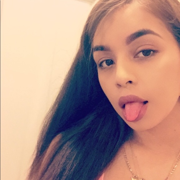 Profile Picture of Tanya Ramirez (@julianandtanya) on Poshmark