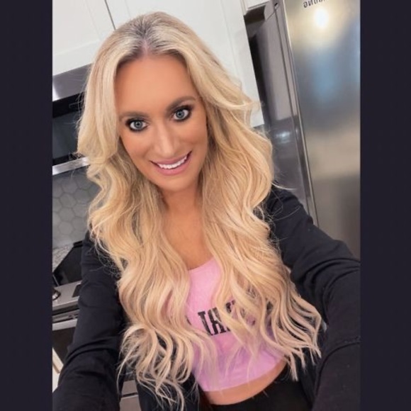 Profile Picture of Krystal Mcanaw (@krystalmcanaw) on Poshmark