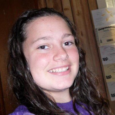 Profile Picture of Samantha Jean Henry (@SamanthaHenry24) on Twitter