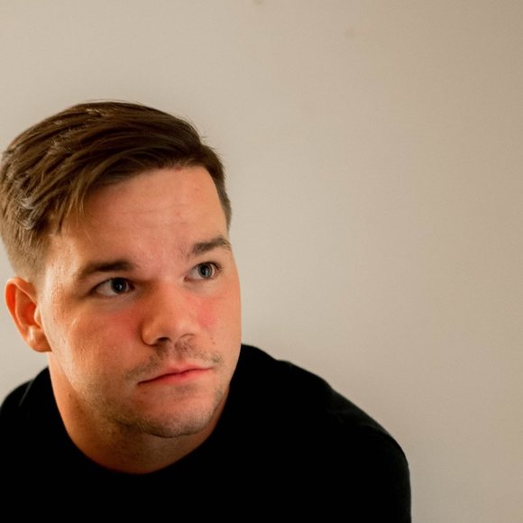 Trevor Stevenson - Poshmark Profile Picture of Trevor Stevenson (@trevorsteven142) on Poshmark