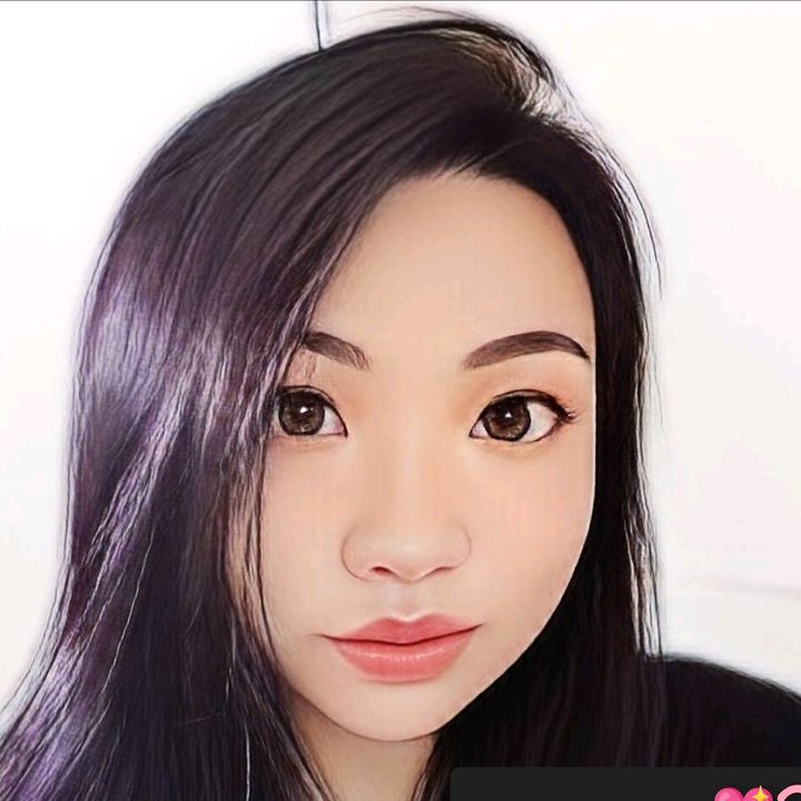 Profile Picture of Sharon (@sharonadventures) on Tiktok
