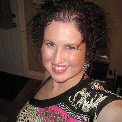 Profile Picture of Amanda Buckle (@amandabuckle85) on Twitter
