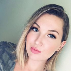 Profile Picture of Danielle Ducatte (@danielleducatte) on Pinterest