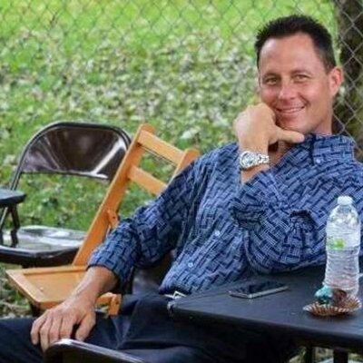 Profile Picture of Tony Deck (@AOneAutoBrokers) on Twitter