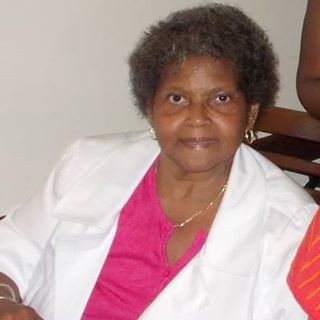 Profile Picture of Joann Williamson (@Joann-Williamson) on Facebook