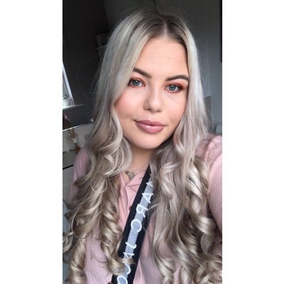 Profile Photo of Erin Knowles (@erinknowlesxx) on Twitter