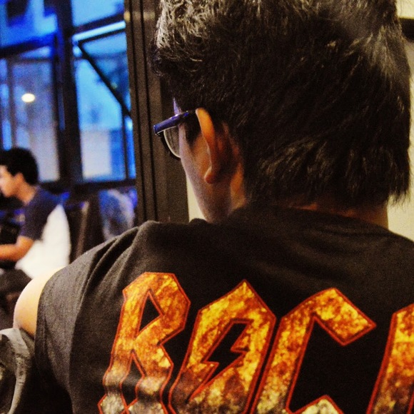 Profile Picture of Hari Gurung (@hokagealis4) on Poshmark