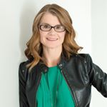 Profile Picture of Lynne Miller (@lynnerobertsonmiller) on Instagram