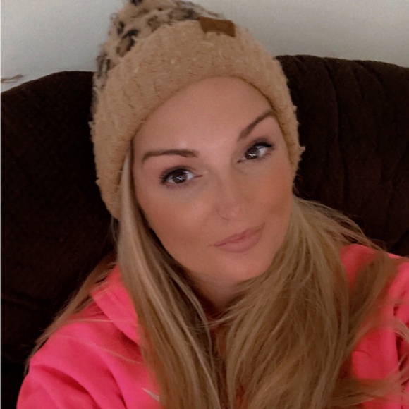 Profile Picture of Kami Scusa (@kamiscusa) on Poshmark