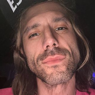 Profile Picture of hugo f ferreira (@tantrichugo) on Instagram