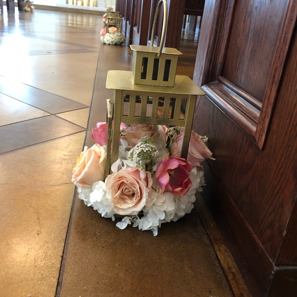 Profile Picture of Sonia Ayala (@soniaayala9229) on Poshmark