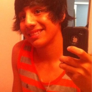 Profile Picture of Josh Mora (@joshmora13) on Myspace