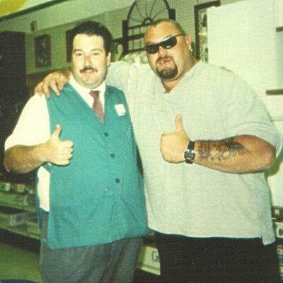 Profile Picture of Kevin Lehman (@DelBeachBoy) on Twitter