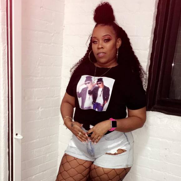 Profile Picture of Shay Danielle (@jaidensmom00) on Poshmark