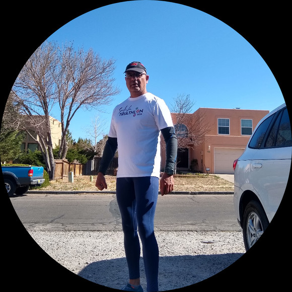 Profile Picture of Joey Fernandez (@joeycj5) on Poshmark